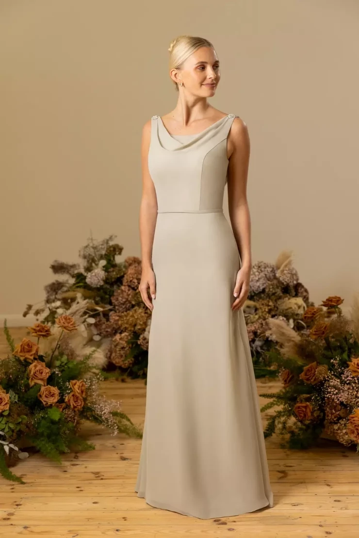 true bride bridesmaid dresses uk Burgundy Sequin Chain Sleeve V-Neck Formal Dress XFR51023  MISS ORD