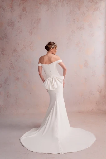 April Banbury Style #AB1017 #1 Ivory thumbnail