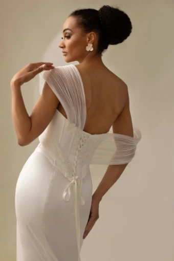 April Banbury Style #AB303 #2 thumbnail