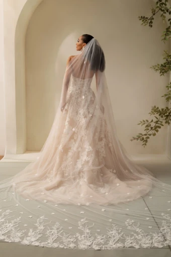 April Banbury Style #AB312 #2 thumbnail