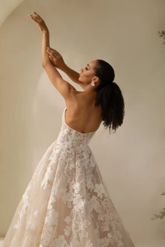 April Banbury Style #AB312 #1 thumbnail