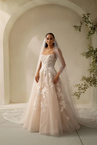 April Banbury Style #AB312 #3 thumbnail