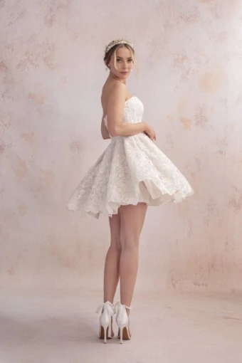 April Banbury Style #AB1012 #3 Ivory thumbnail